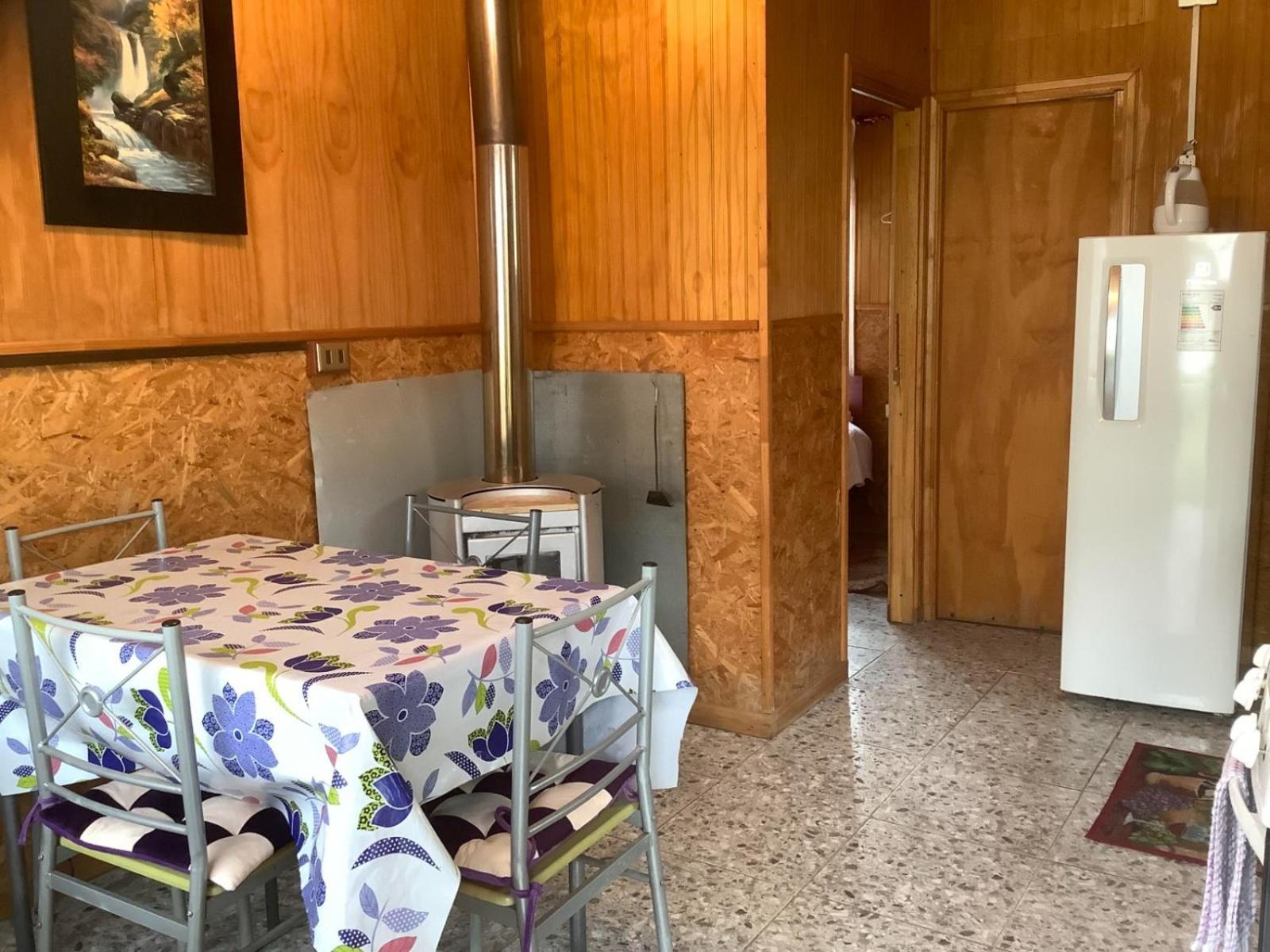 Hostal Y Cabanas Ventisquero بويرتو پويواپي المظهر الخارجي الصورة